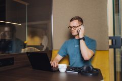 Yorne Dik belt bij SDIM